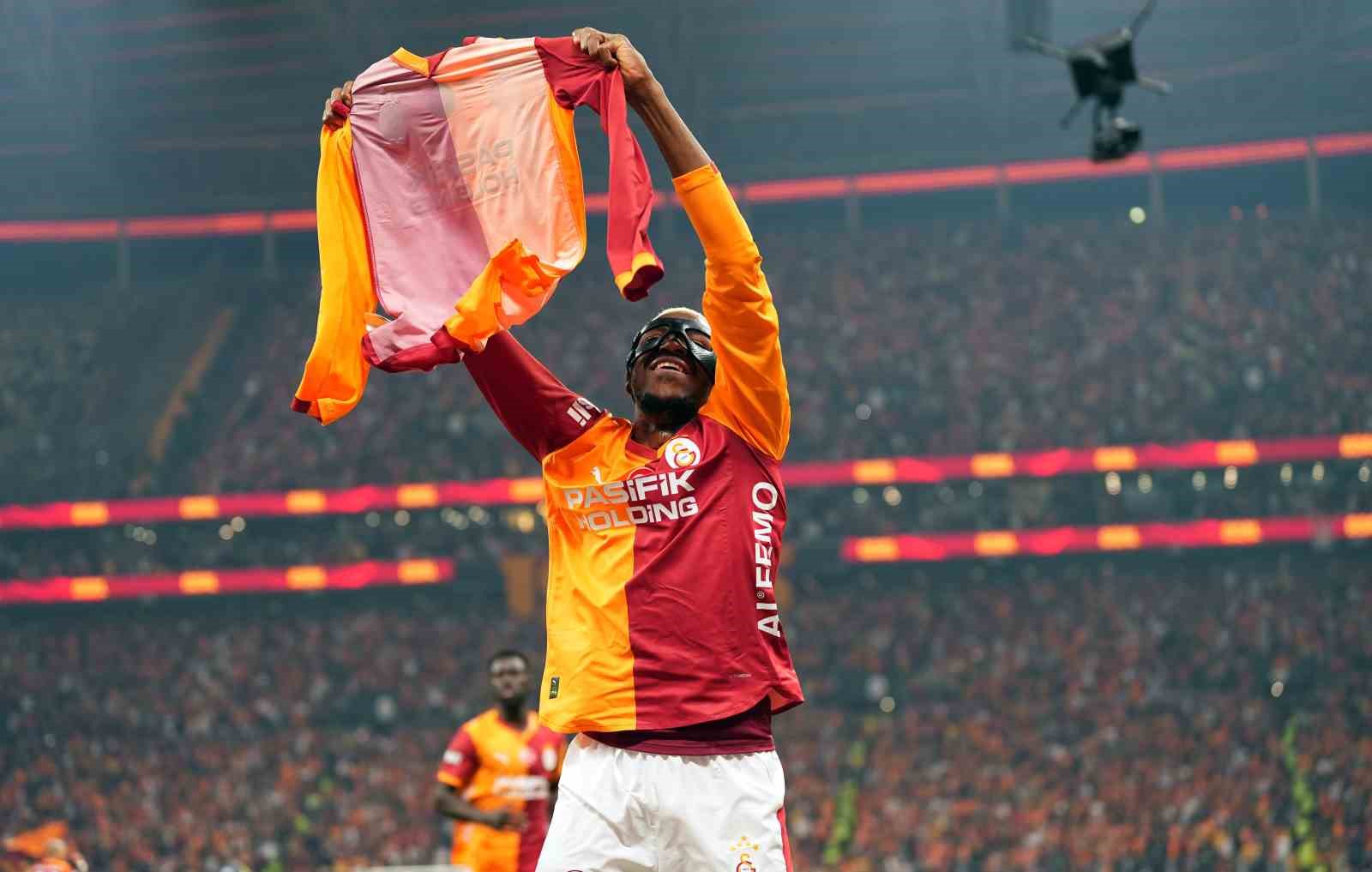 Trendyol Süper Lig: Galatasaray: 3 - Fenerbahçe: 0 (Maç sonucu)
