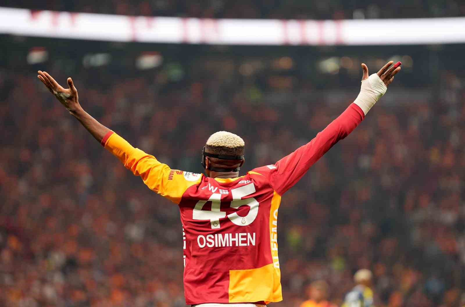 Trendyol Süper Lig: Galatasaray: 3 - Fenerbahçe: 0 (Maç sonucu)
