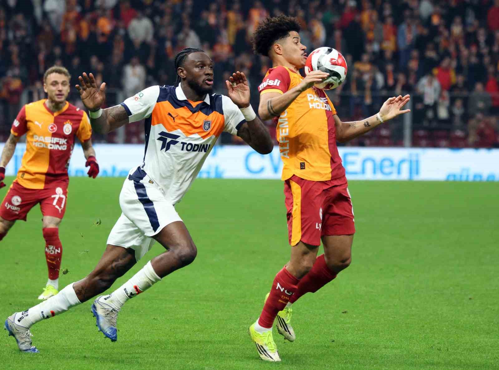 Trendyol Süper Lig: Galatasaray: 3 - RAMS Başakşehir: 0 (Maç sonucu)
