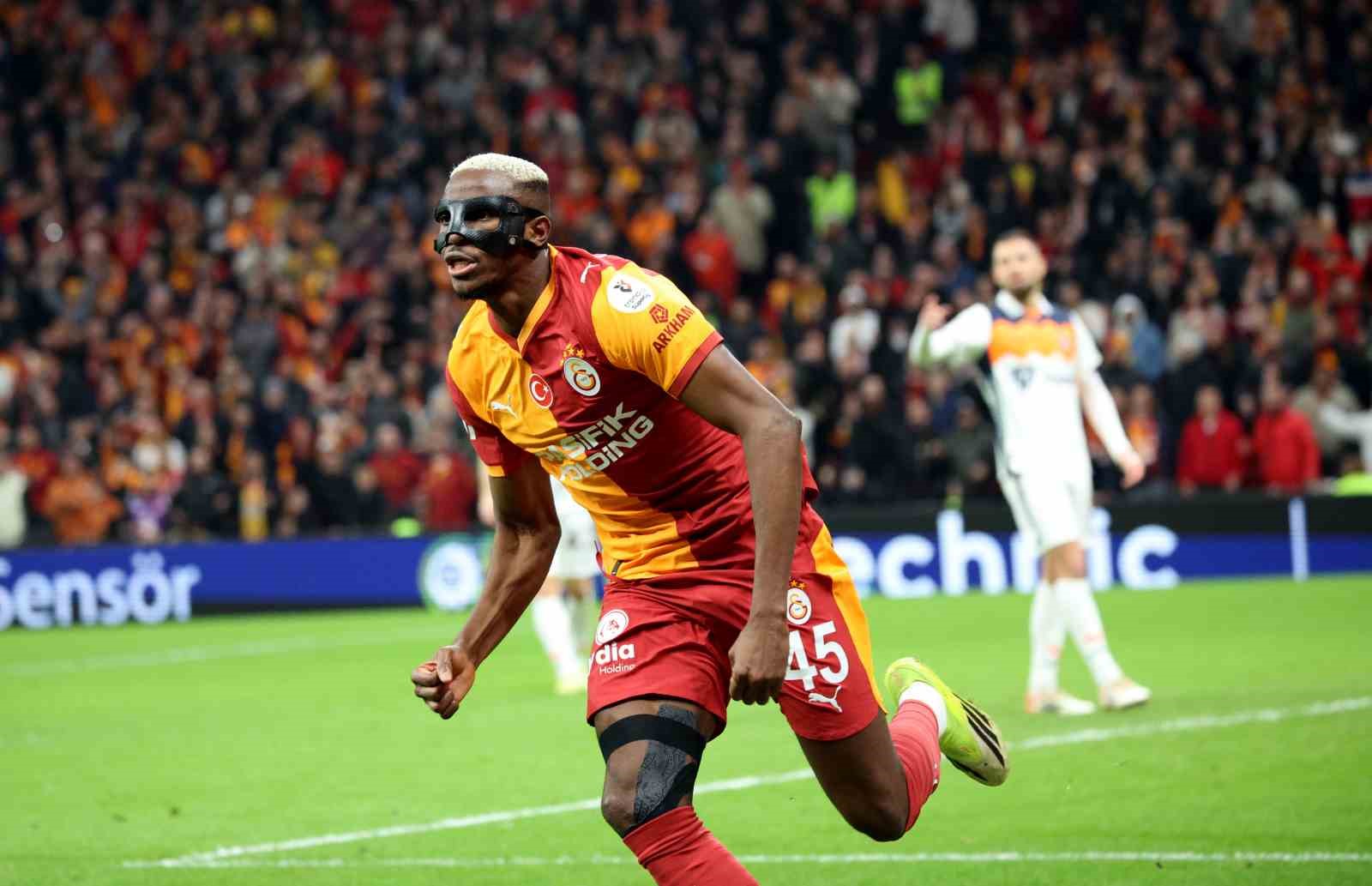 Trendyol Süper Lig: Galatasaray: 3 - RAMS Başakşehir: 0 (Maç sonucu)
