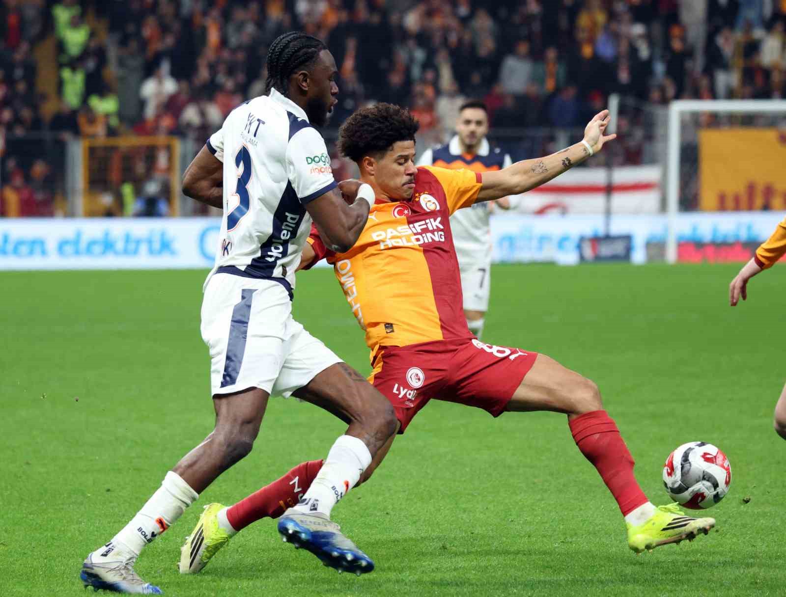 Trendyol Süper Lig: Galatasaray: 3 - RAMS Başakşehir: 0 (Maç sonucu)
