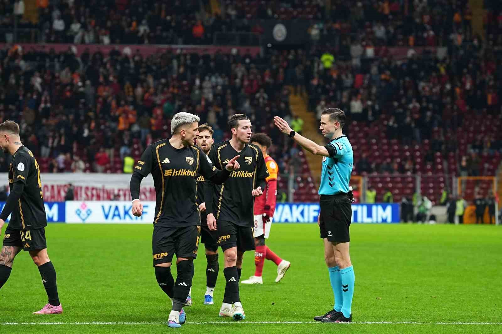 Trendyol Süper Lig: Galatasaray: 4 - Kayserispor: 0 (Maç sonucu)
