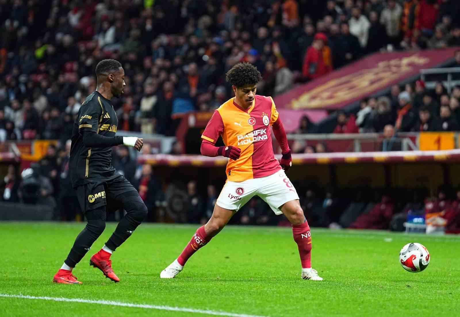 Trendyol Süper Lig: Galatasaray: 4 - Kayserispor: 0 (Maç sonucu)
