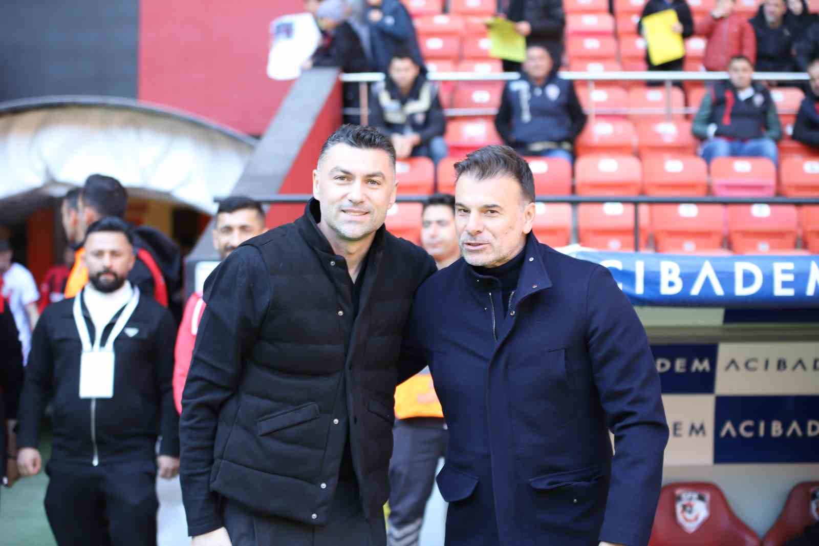 Trendyol Süper Lig: Gaziantep FK: 0 - Fatih Karagümrük: 0 (Maç devam ediyor)
