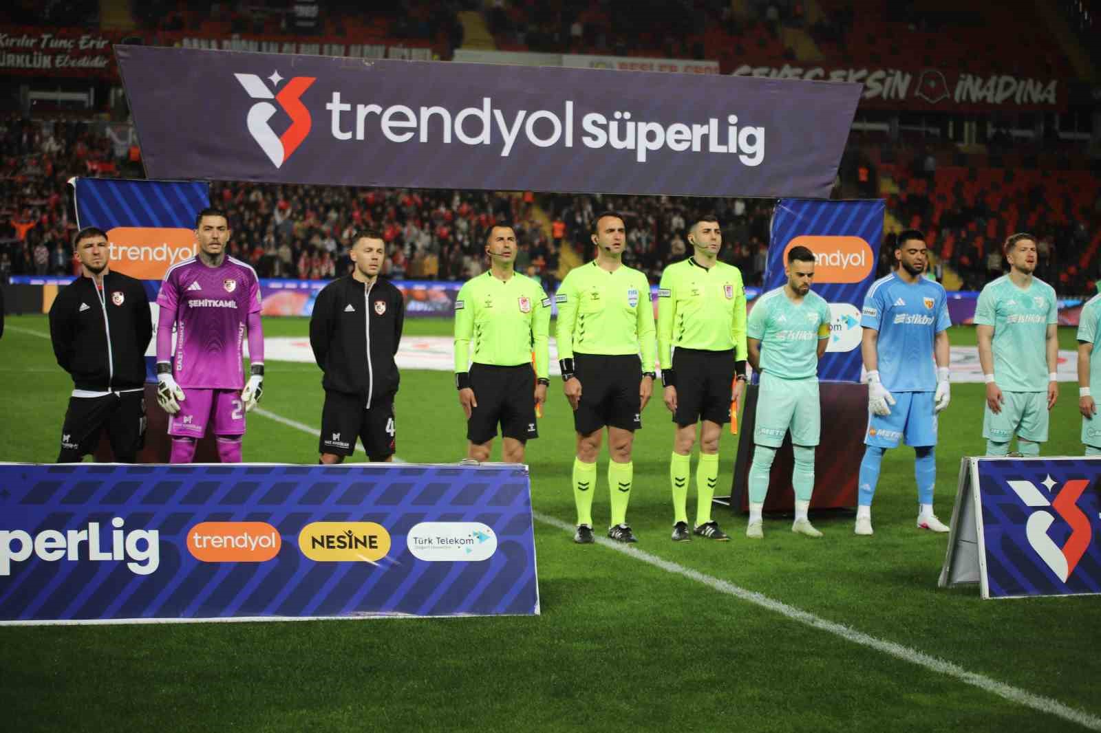 Trendyol Süper Lig: Gaziantep FK: 0 - Kayserispor: 0 (Maç devam ediyor)

