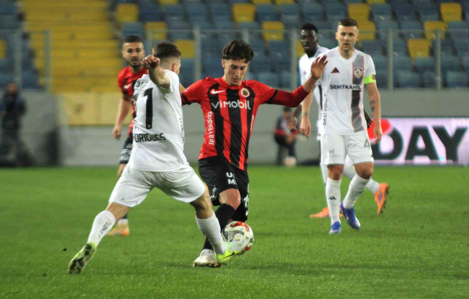 Trendyol Süper Lig: Gençlerbirliği: 2 - Gaziantep FK: 1 (Maç sonucu)
