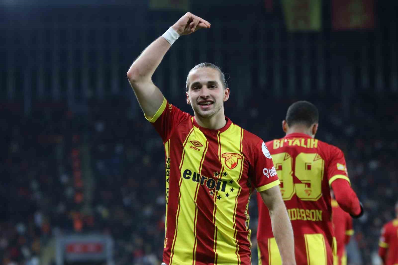 Trendyol Süper Lig: Göztepe: 3 - Çaykur Rizespor: 1 (Maç sonucu)
