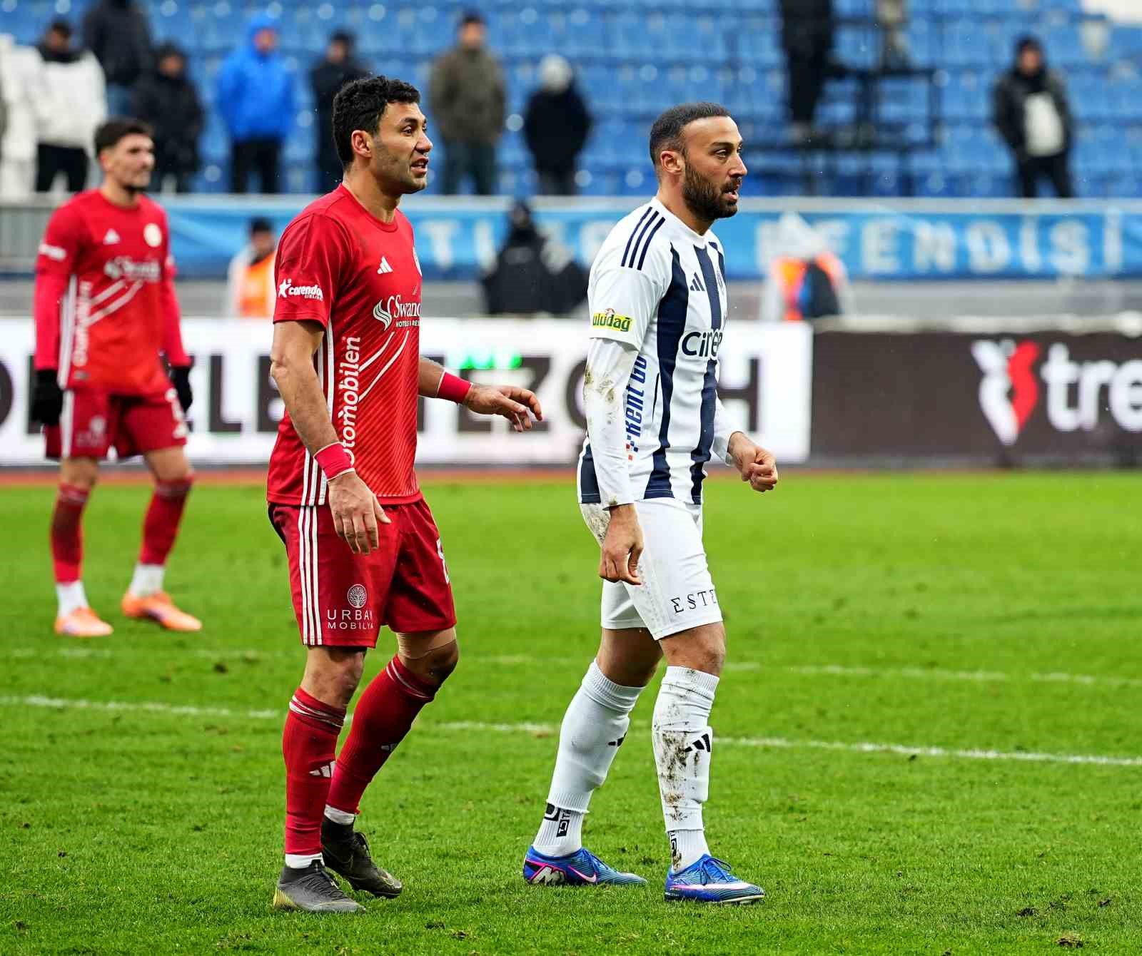 Trendyol Süper Lig: Kasımpaşa: 0 - Antalyaspor: 0 (Maç sonucu)
