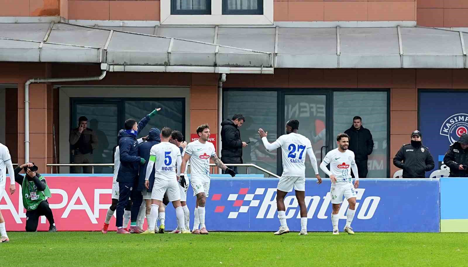 Trendyol Süper Lig: Kasımpaşa: 0 - Çaykur Rizespor: 3 (Maç sonucu)
