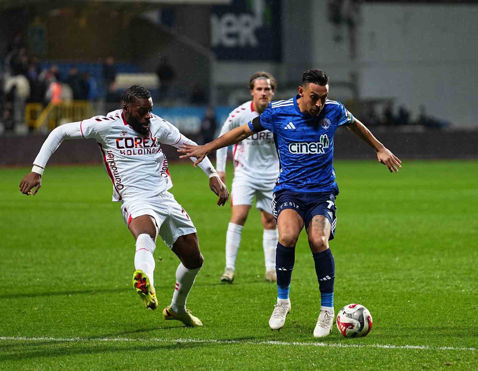 Trendyol Süper Lig: Kasımpaşa: 0 - Samsunspor: 0 (Maç devam ediyor)
