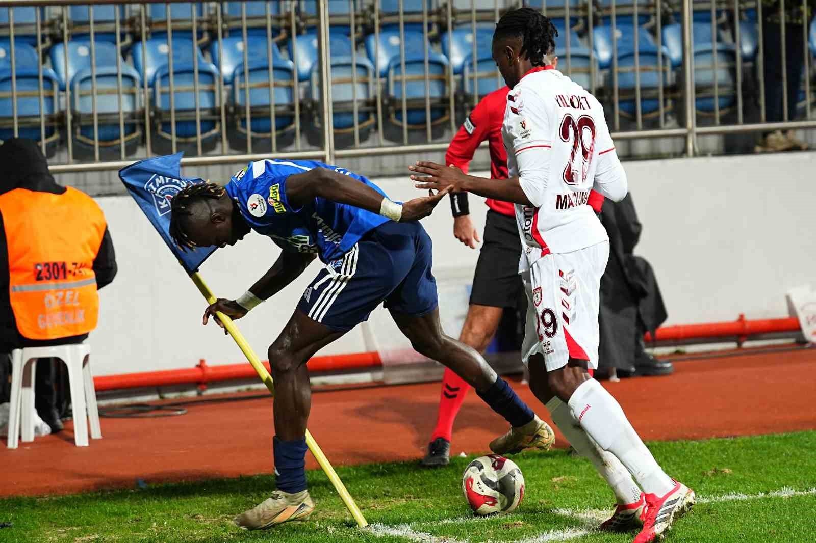 Trendyol Süper Lig: Kasımpaşa: 0 - Samsunspor: 1 (Maç sonucu)
