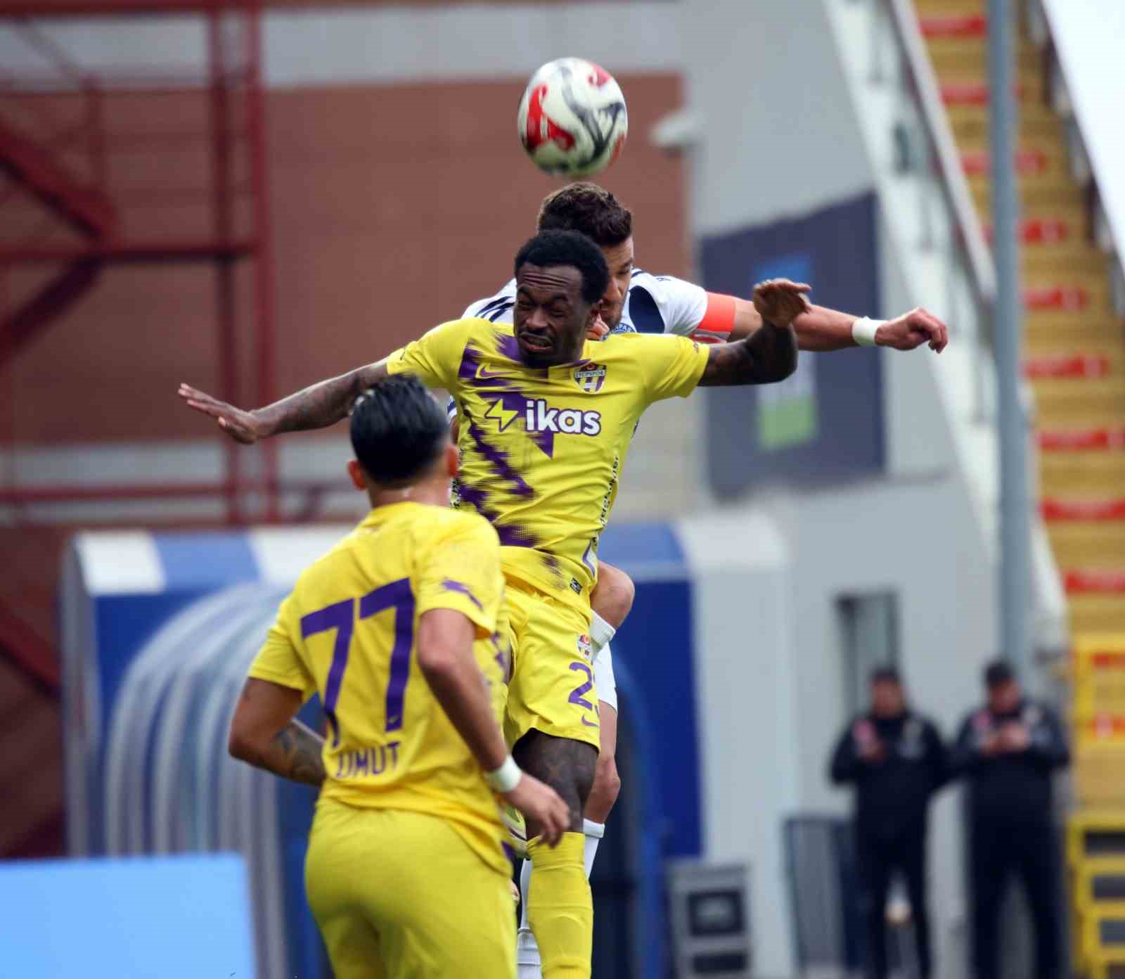 Trendyol Süper Lig: Kasımpaşa: 1 - Eyüpspor: 0 (İlk yarı)
Trendyol Süper Lig: Kasımpaşa: 1 - Eyüpspor: 0 (İlk yarı)