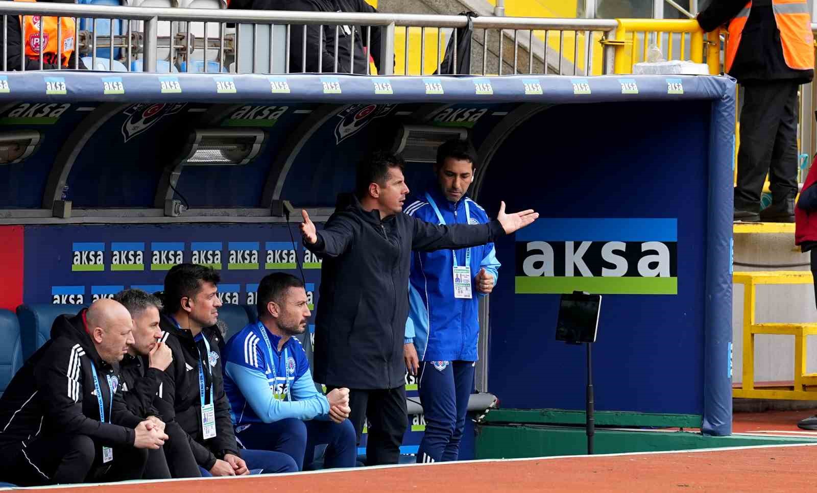 Trendyol Süper Lig: Kasımpaşa: 1 - Kayserispor: 0 (İlk yarı)
