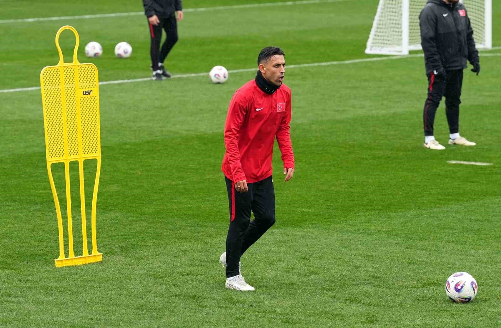 Trendyol Süper Lig: Kasımpaşa: 1 - Kayserispor: 0 (Maç devam ediyor)
