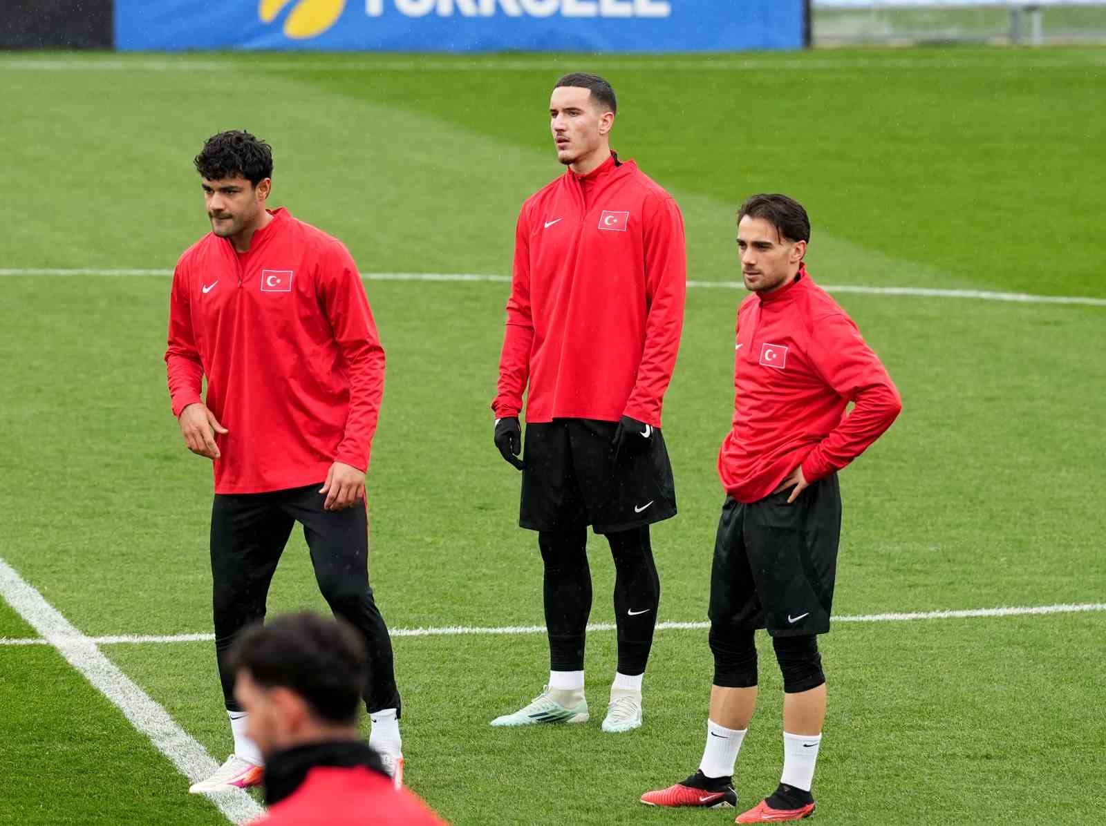 Trendyol Süper Lig: Kasımpaşa: 1 - Kayserispor: 0 (Maç devam ediyor)
