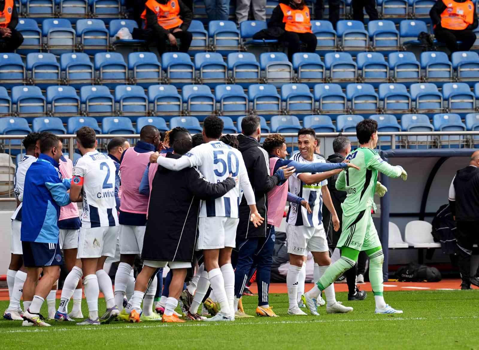 Trendyol Süper Lig: Kasımpaşa: 2 - Kayserispor: 0 (Maç sonucu)
