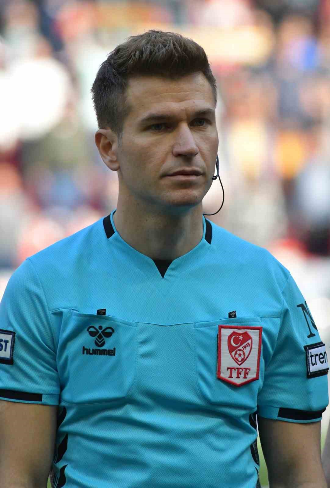 Trendyol Süper Lig: Kayserispor: 0 - Çaykur Rizespor: 0 (Maç devam ediyor)
