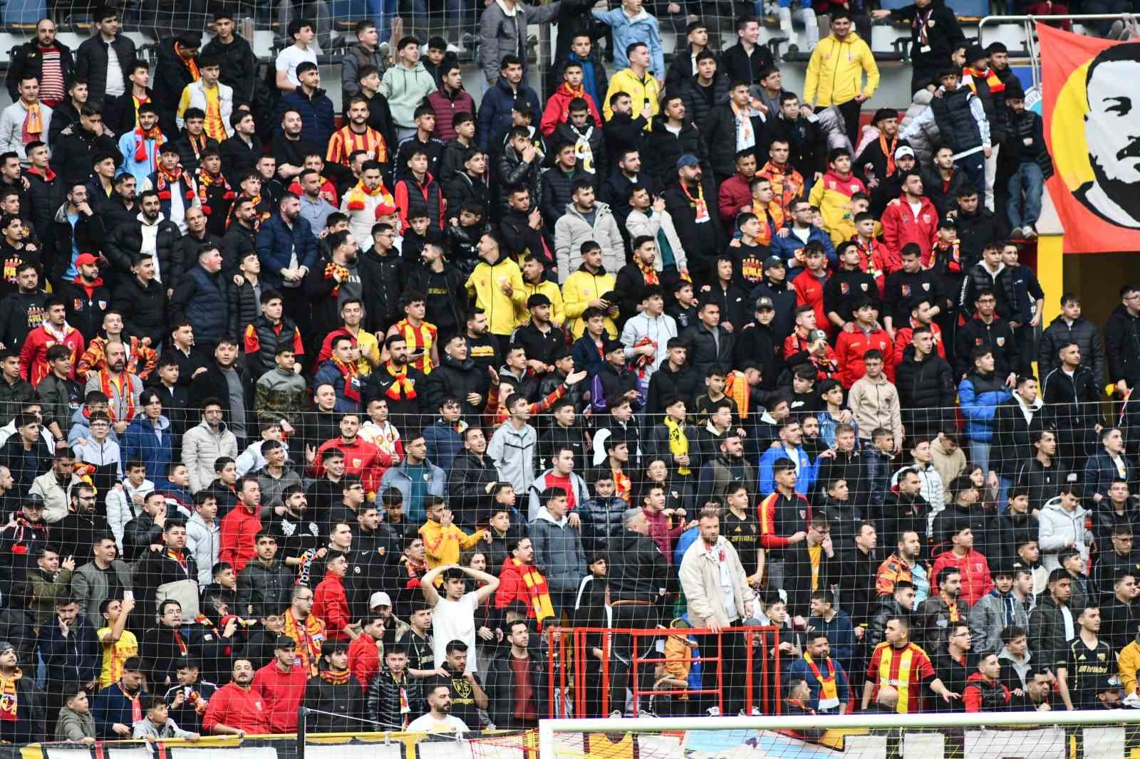 Trendyol Süper Lig: Kayserispor: 1 - Fatih Karagümrük: 0 (Maç sonucu)
