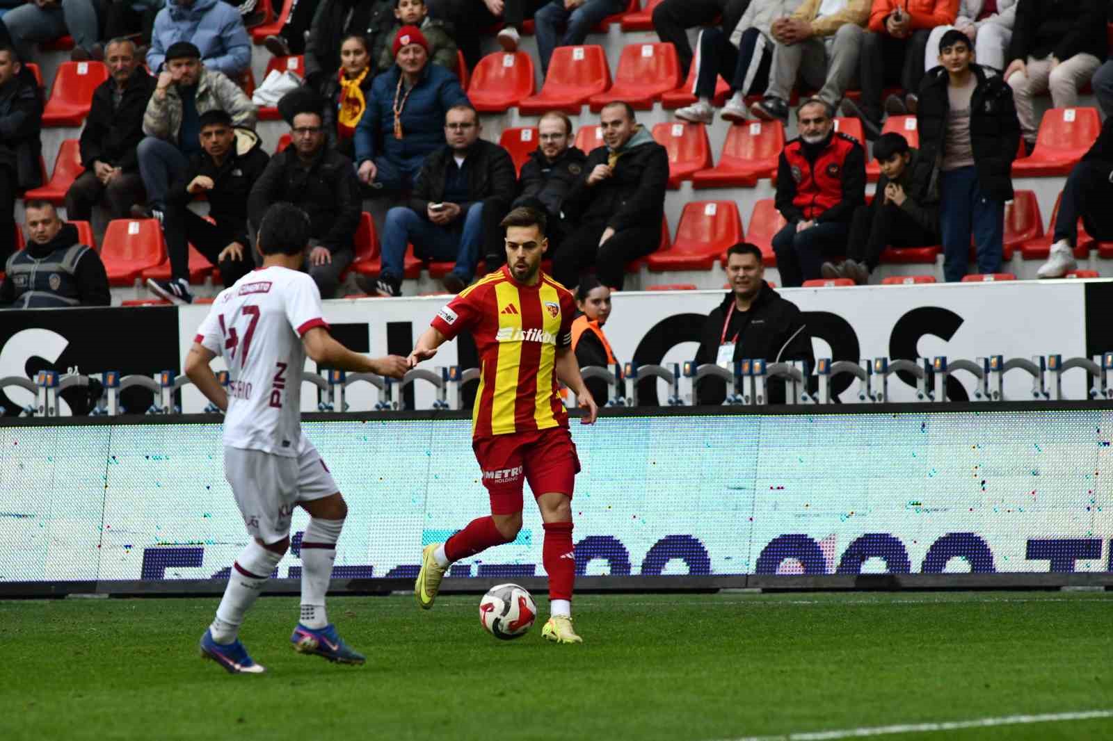 Trendyol Süper Lig: Kayserispor: 1 - Fatih Karagümrük: 0 (Maç sonucu)
