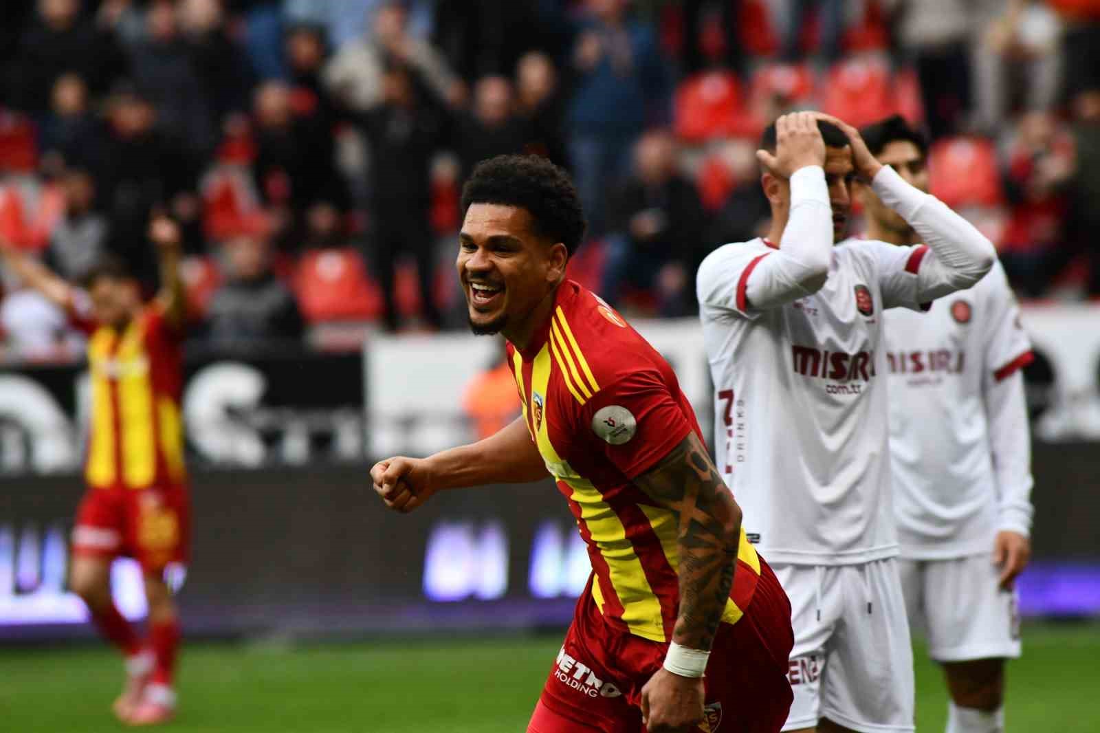 Trendyol Süper Lig: Kayserispor: 1 - Fatih Karagümrük: 0 (Maç sonucu)
