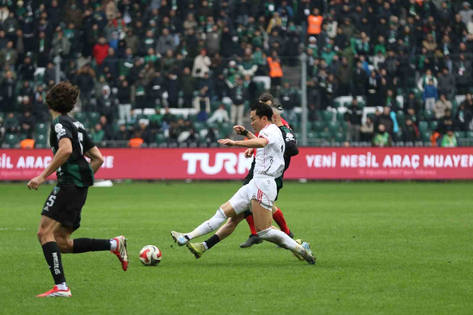 Trendyol Süper Lig: Kocaelispor: 0 - Beşiktaş: 1 (Maç sonucu)
