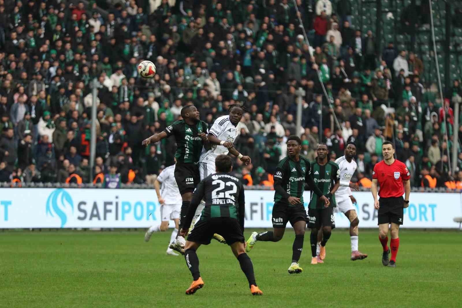 Trendyol Süper Lig: Kocaelispor: 0 - Beşiktaş: 1 (Maç sonucu)
