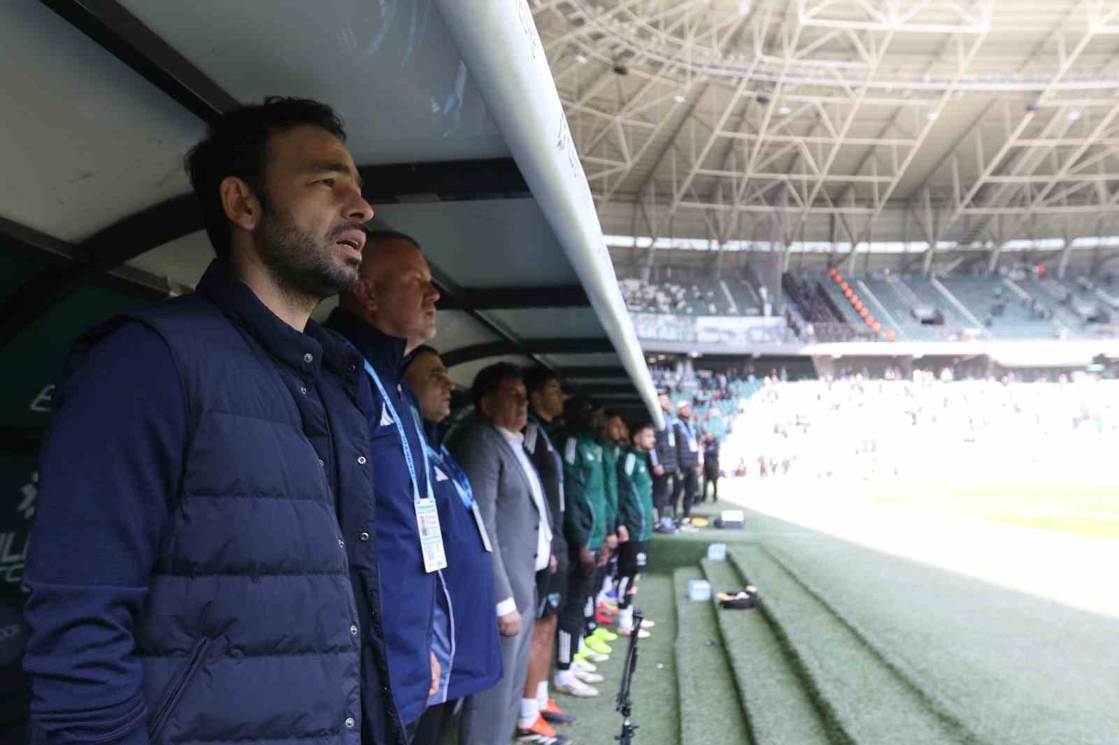 Trendyol Süper Lig: Kocaelispor: 0 - Konyaspor: 0 (Maç devam ediyor)

