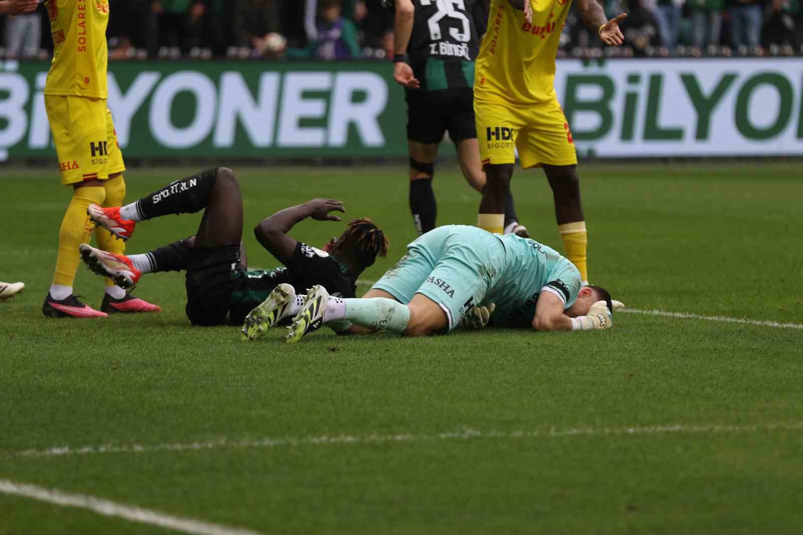 Trendyol Süper Lig: Kocaelispor: 1 - Göztepe:1 (Maç sonucu)
