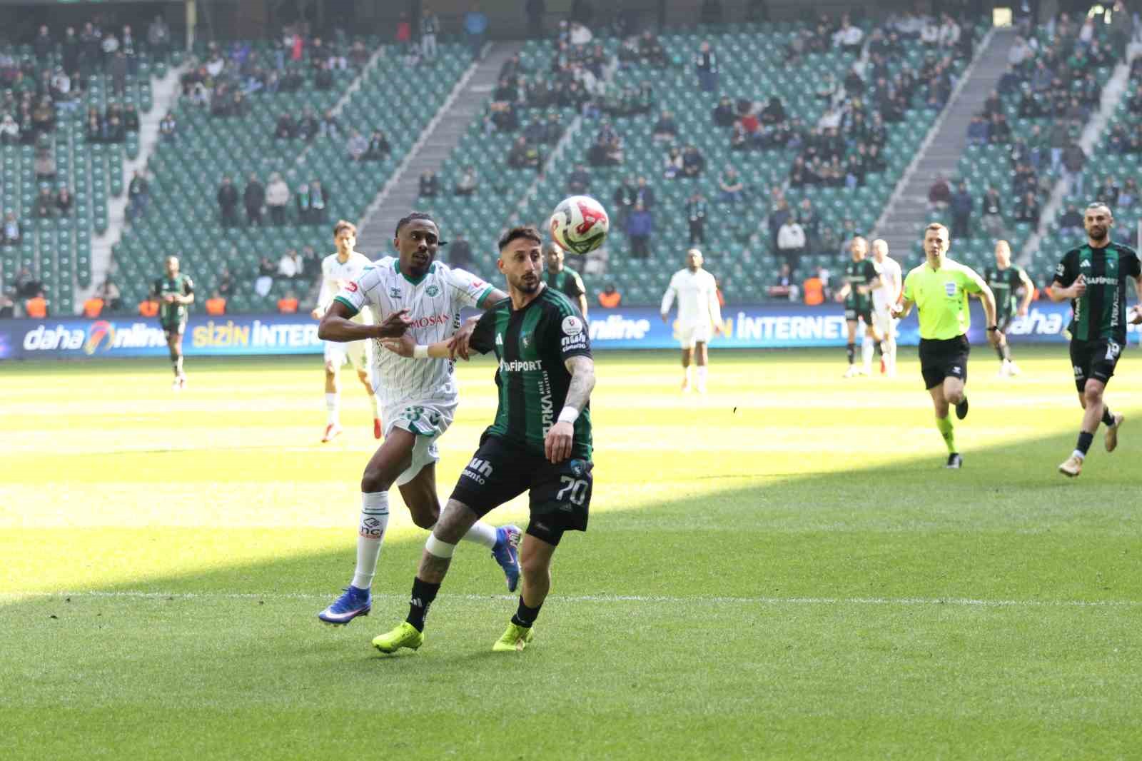 Trendyol Süper Lig: Kocaelispor: 1 - Konyaspor: 2 (Maç sonucu)
