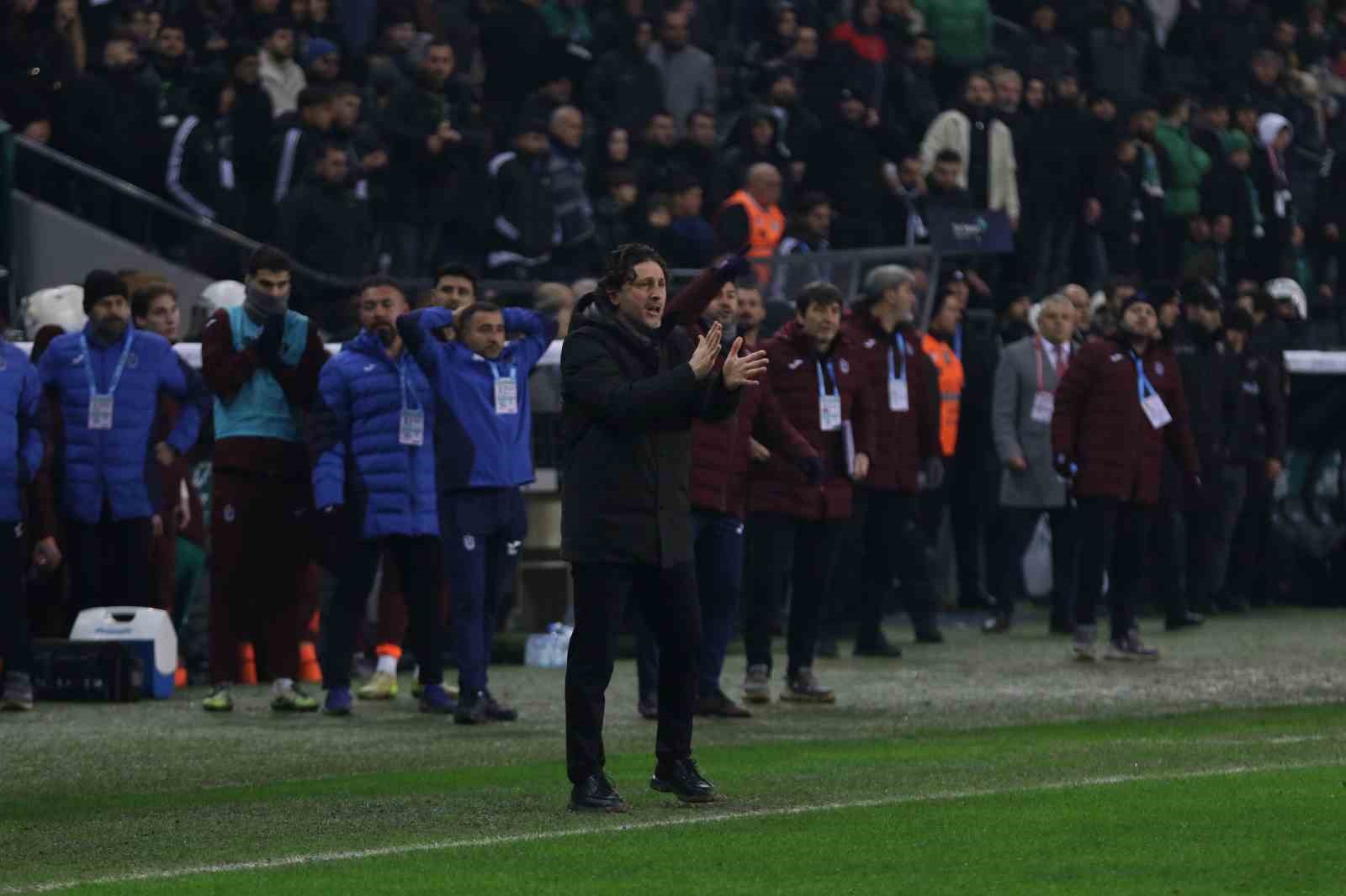 Trendyol Süper Lig: Kocaelispor: 1 - Trabzonspor: 2 (Maç sonucu)
