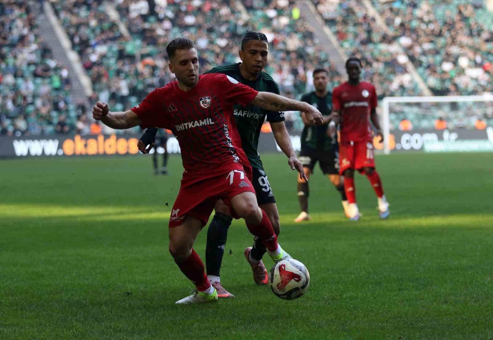 Trendyol Süper Lig: Kocaelispor: 3 - Gaziantep FK: 0 (Maç sonucu)
