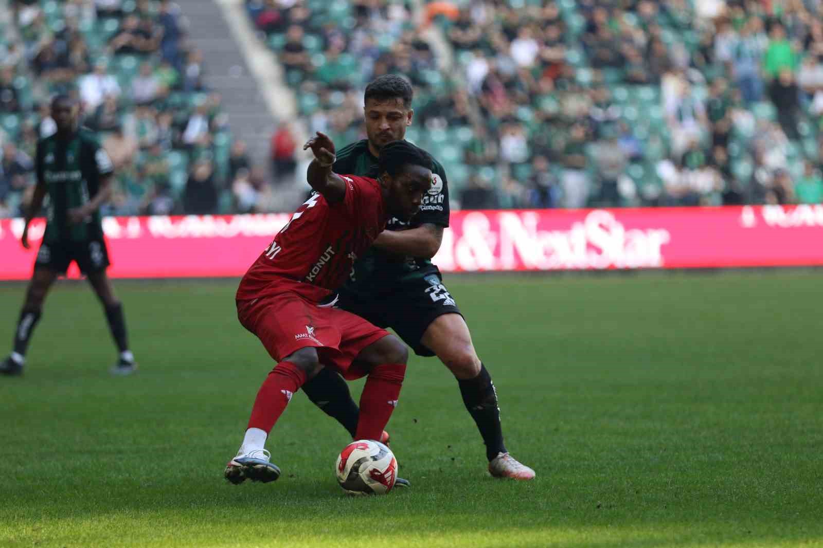 Trendyol Süper Lig: Kocaelispor: 3 - Gaziantep FK: 0 (Maç sonucu)
