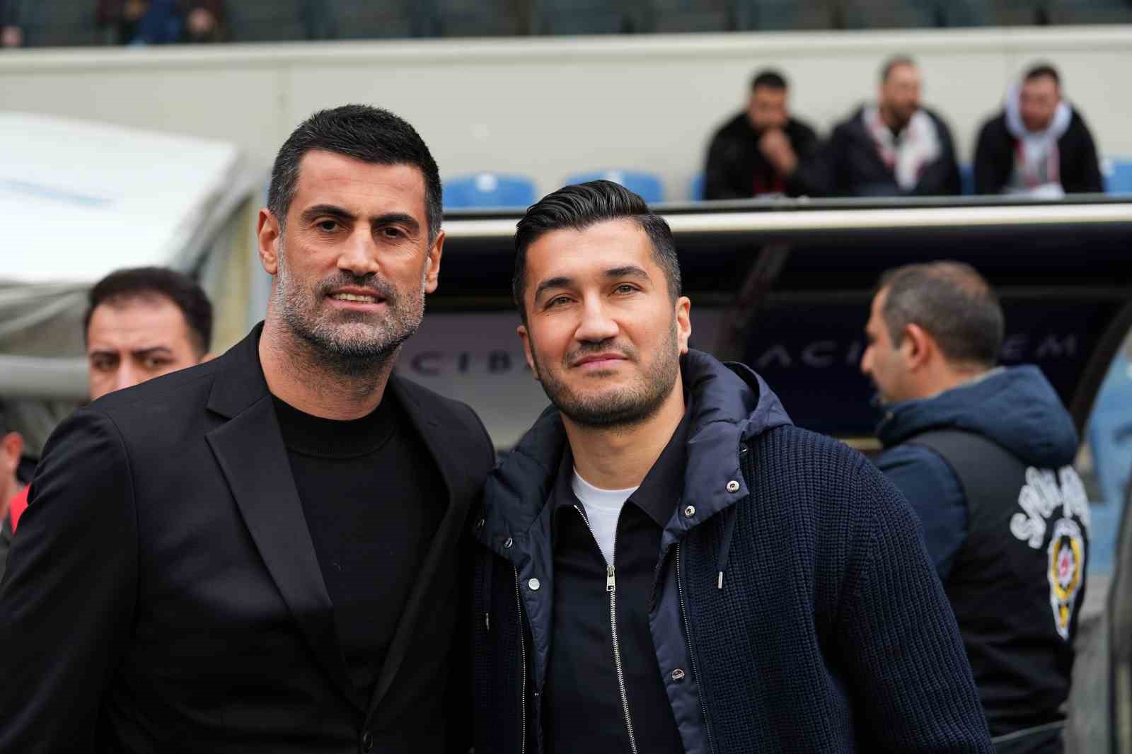 Trendyol Süper Lig: RAMS Başakşehir: 1 - Gençlerbirliği: 0 (Maç devam ediyor)
