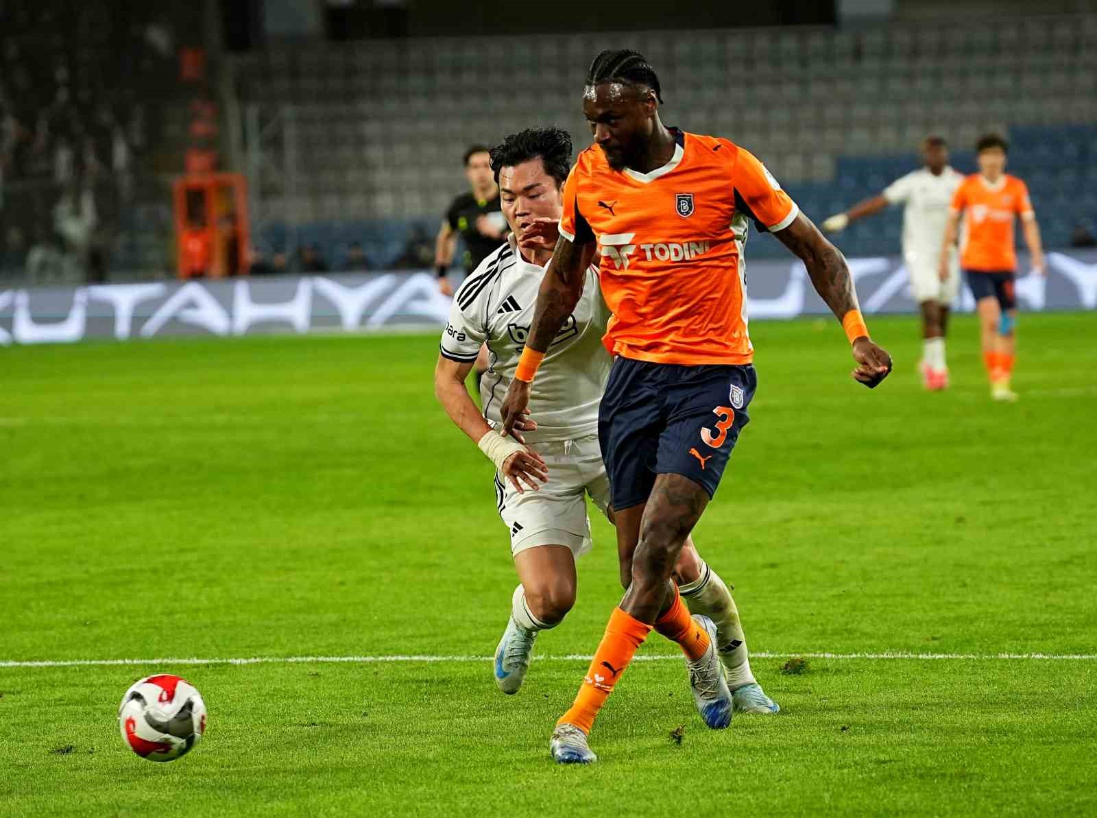 Trendyol Süper Lig: RAMS Başakşehir: 2 - Beşiktaş: 3 (Maç sonucu)
