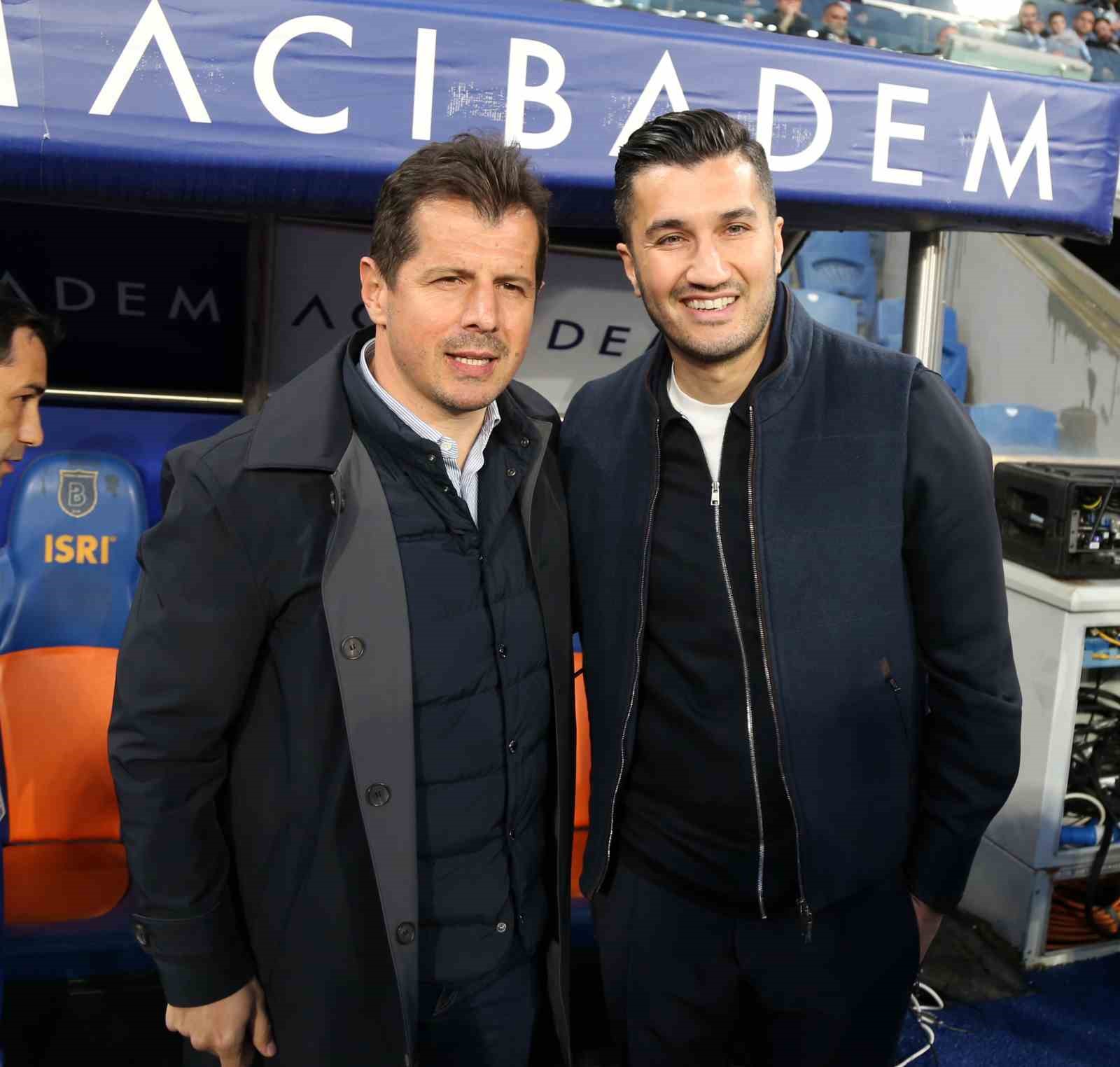 Trendyol Süper Lig: RAMS Başakşehir: 2 - Kasımpaşa: 0 (İlk yarı)
