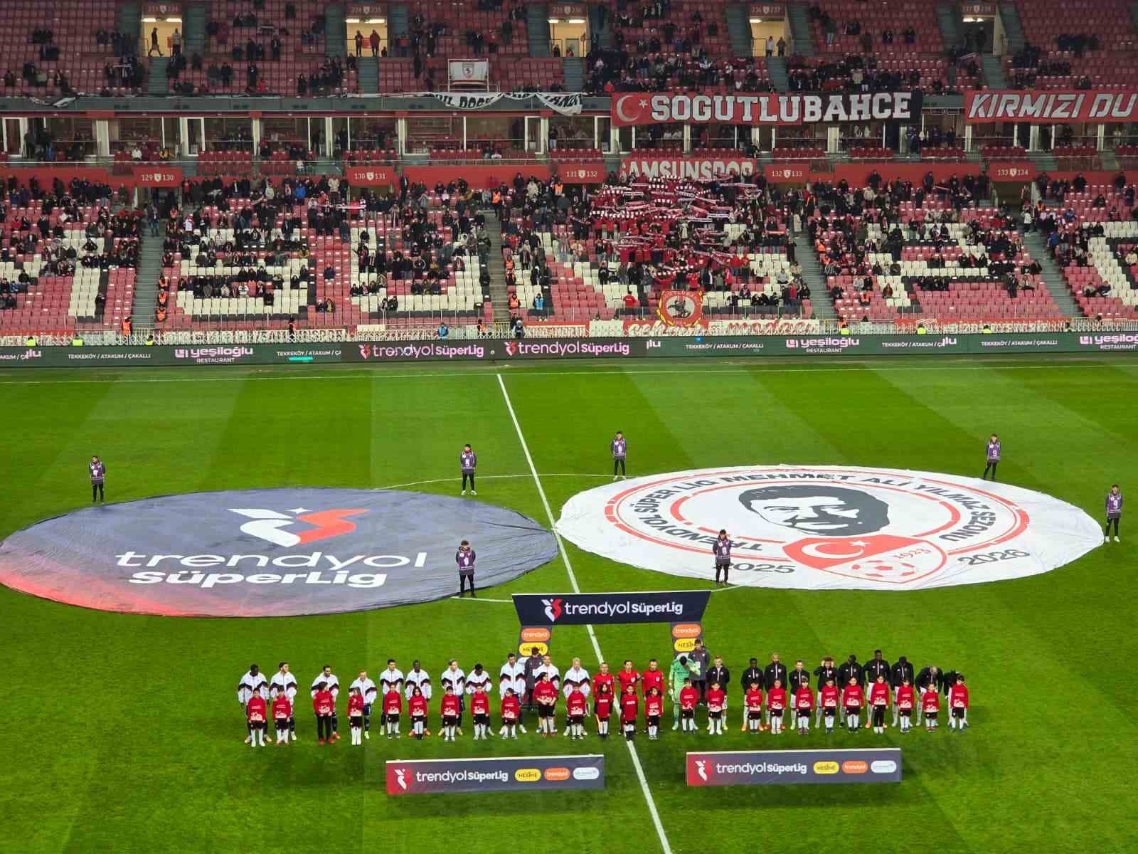 Trendyol Süper Lig: Samsunspor: 0 - Gaziantep FK: 0 (Maç devam ediyor)
