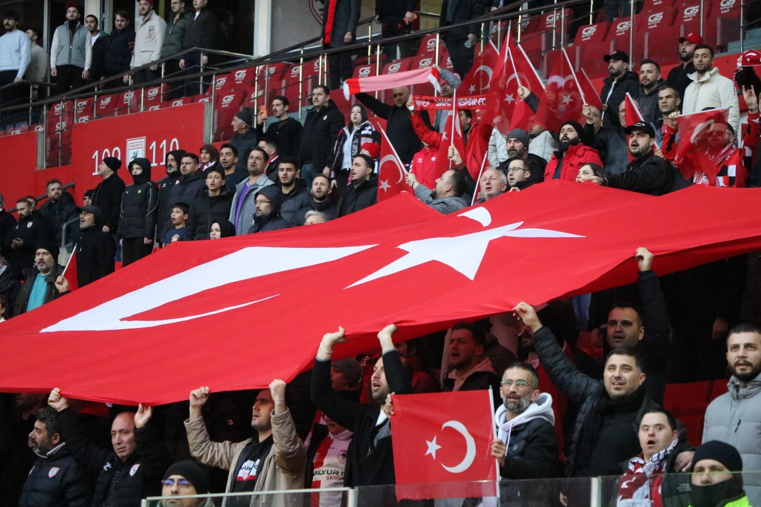 Trendyol Süper Lig: Samsunspor: 0 - Kocaelispor: 0 (Maç devam ediyor)
