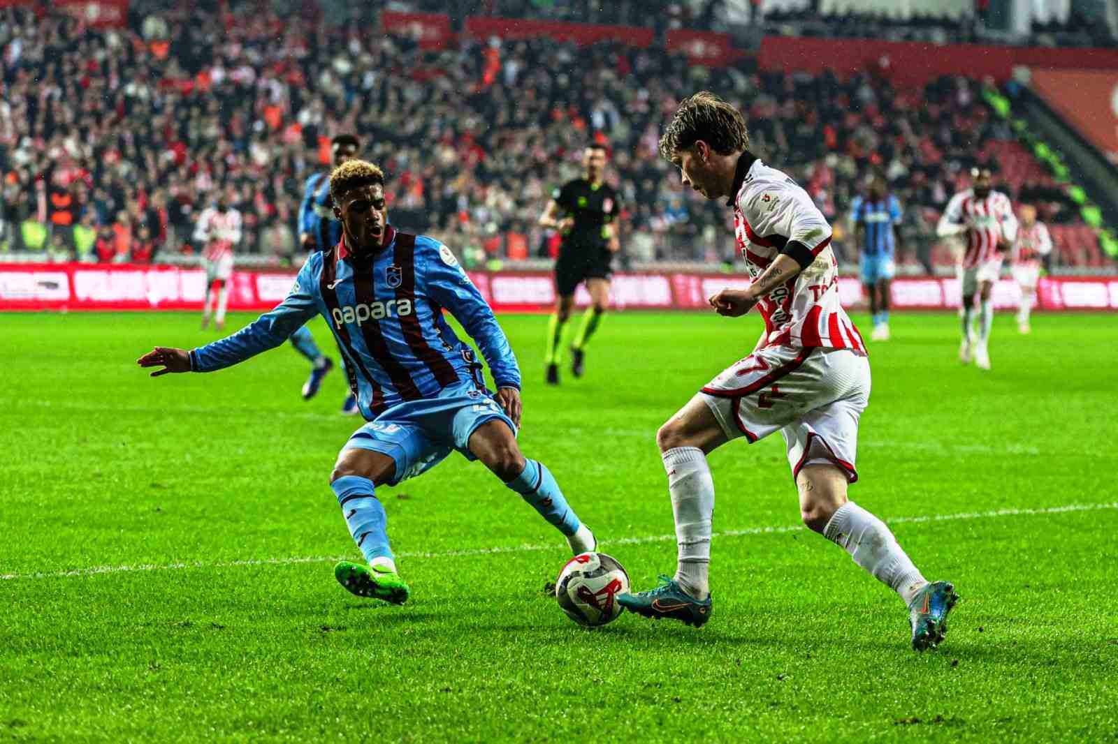 Trendyol Süper Lig: Samsunspor: 0 - Trabzonspor: 3 (Maç sonucu)
