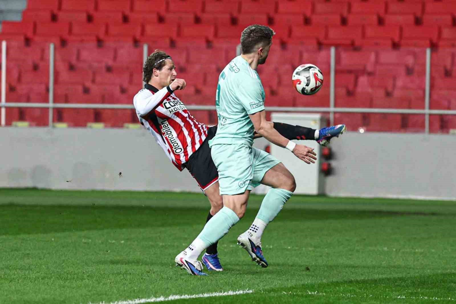 Trendyol Süper Lig: Samsunspor: 2 - Kayserispor: 1 (Maç sonucu)
