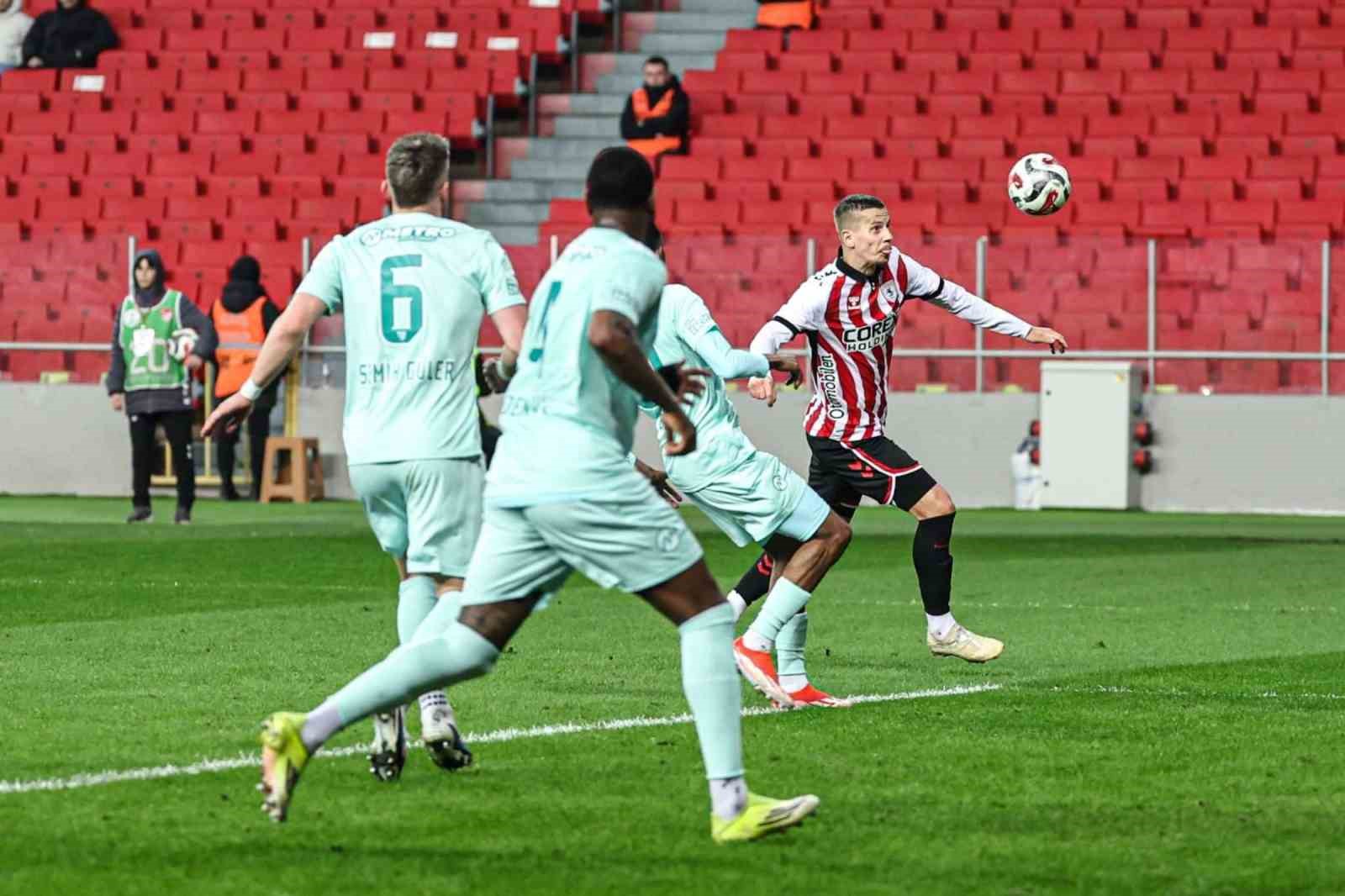 Trendyol Süper Lig: Samsunspor: 2 - Kayserispor: 1 (Maç sonucu)
