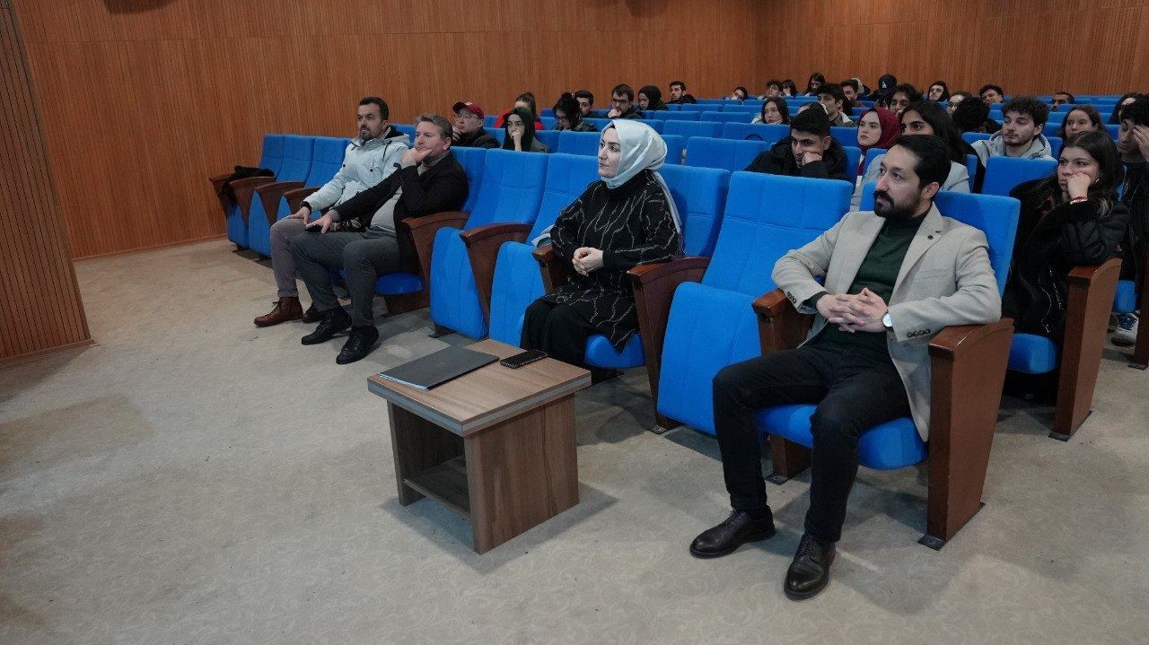 TRT 17. Uluslararası Belgesel Ödüllerinin tanıtımı KBÜ’de yapıldı
