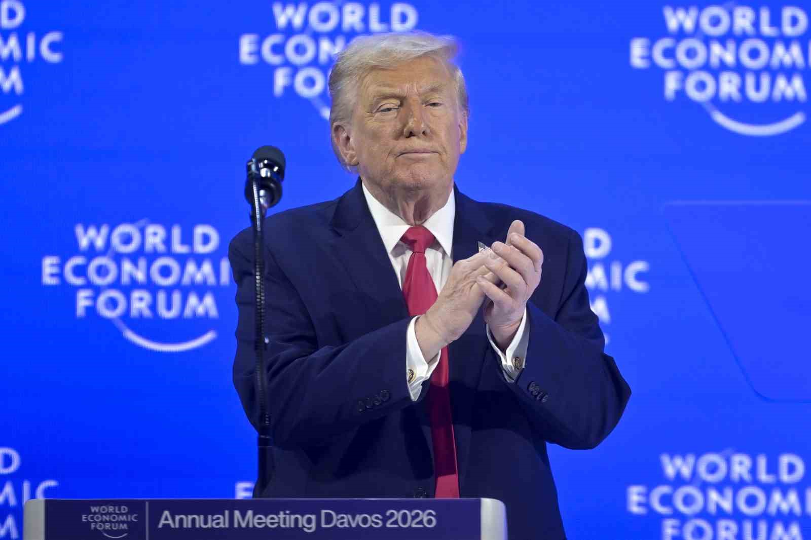 Trump: "(Grönland) Bana kötü biri diyorlar ama tek istediğim bir parça buz"
