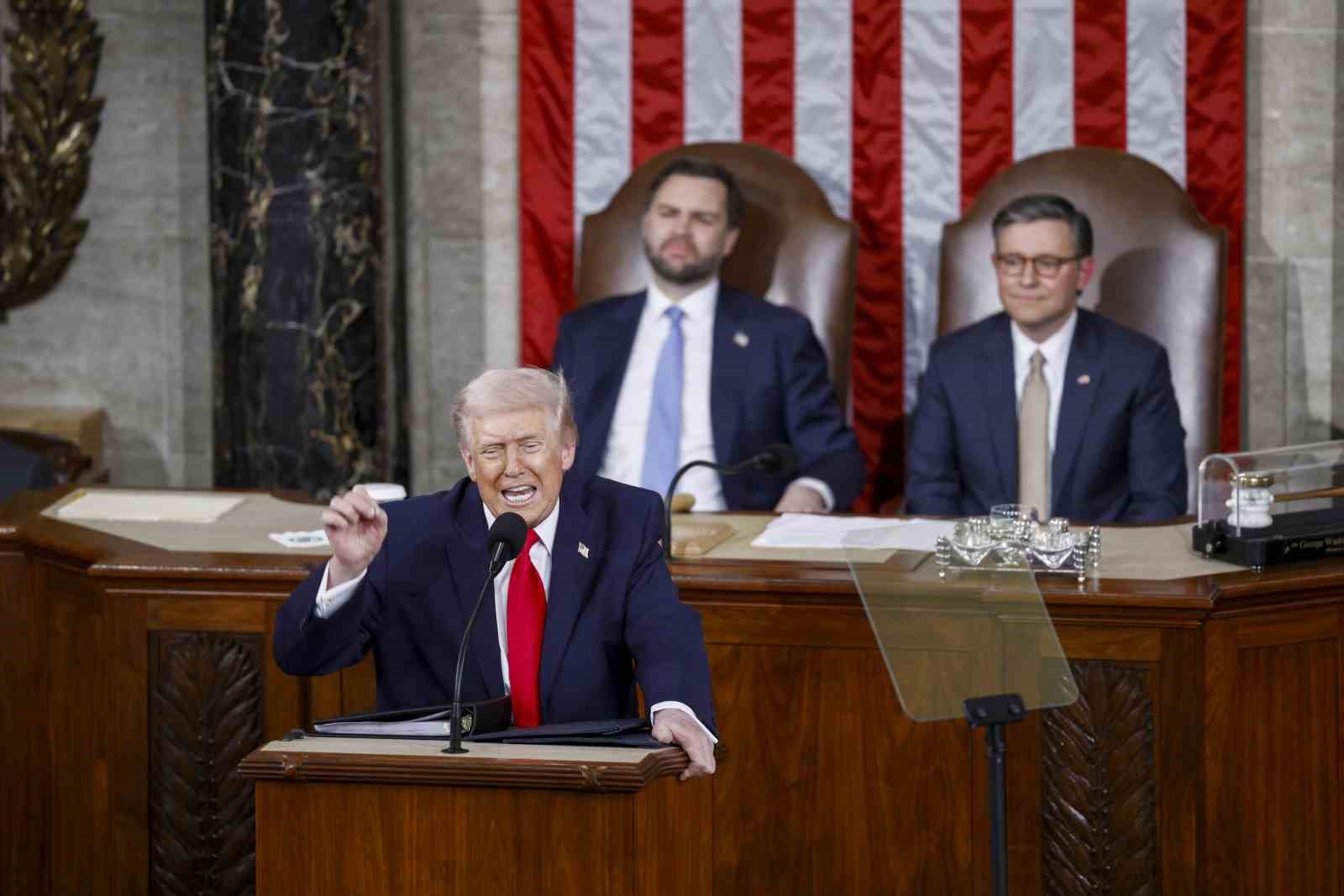 Trump’tan İran’a: "Nükleer silaha sahip olmalarına izin vermeyeceğim"
