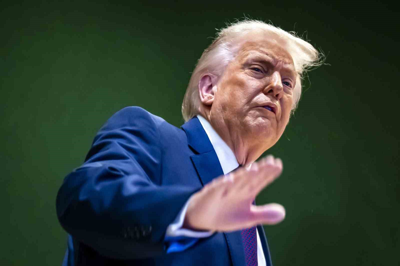 Trump’tan Kanada’ya Çin’le ticaret anlaşması tehdidi: "Yüzde 100 gümrük vergisi uygulanır"
Trump’tan Kanada’ya Çin’le ticaret anlaşması tehdidi: "Yüzde 100 gümrük vergisi uygulanır"