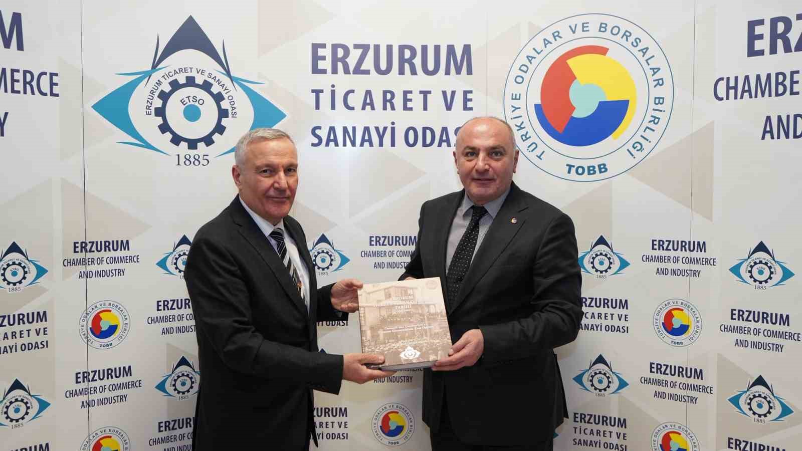 TSKGV temsilcisi Avcı, ETSO Başkanı Özakalın’ı ziyaret etti
TSKGV temsilcisi Avcı, ETSO Başkanı Özakalın’ı ziyaret etti