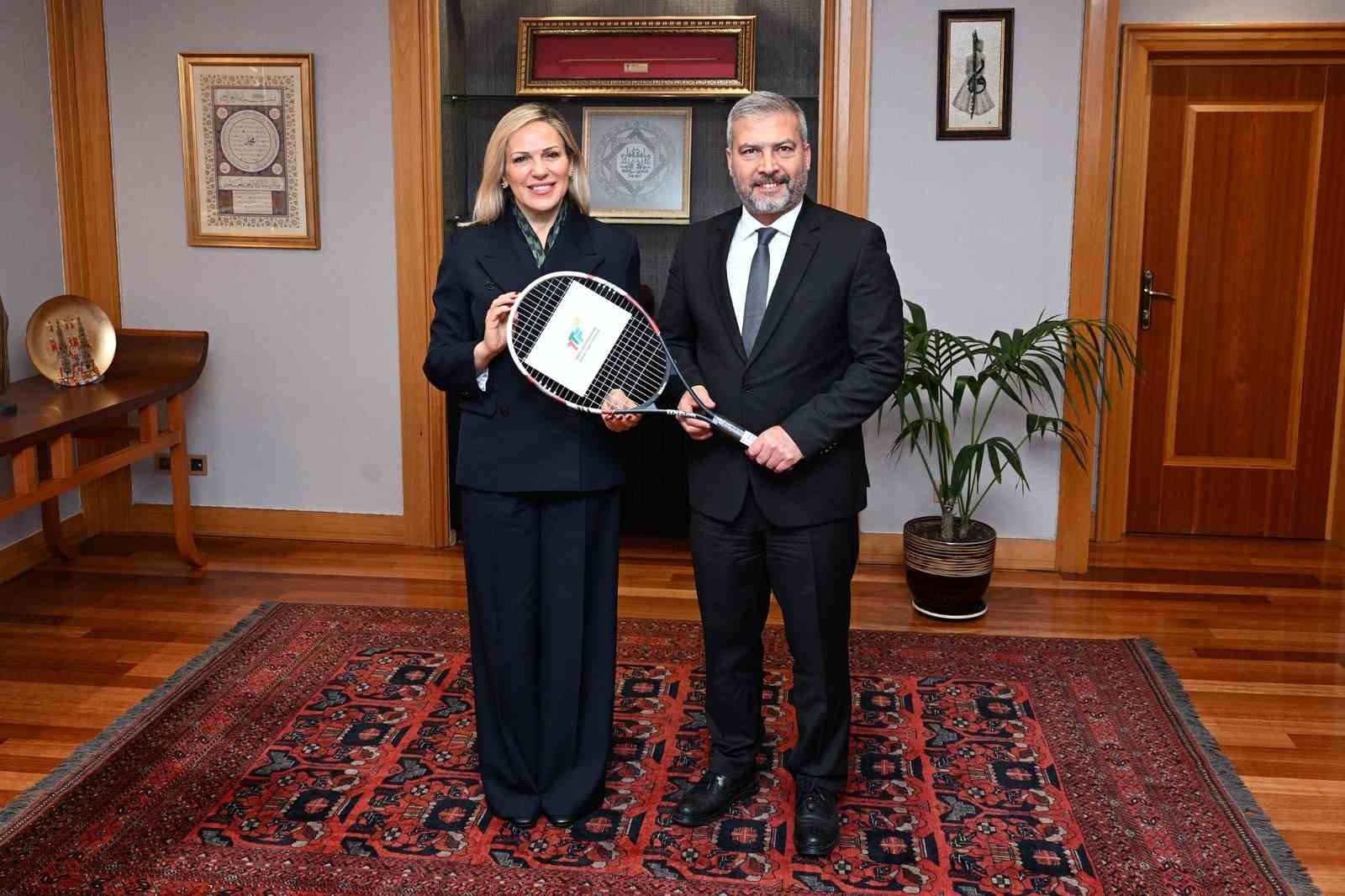 TTF Başkanı Müderrisgil, Rektör Adıgüzel’i ziyaret etti
