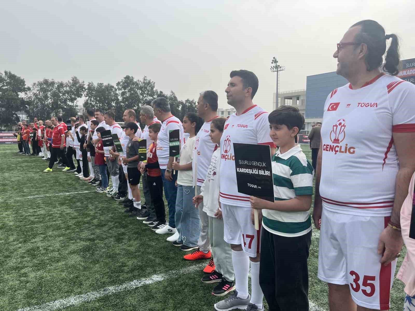 TÜGVA İzmir liseler arası ’Gençlig’ futbol turnuvası heyecanı başladı
