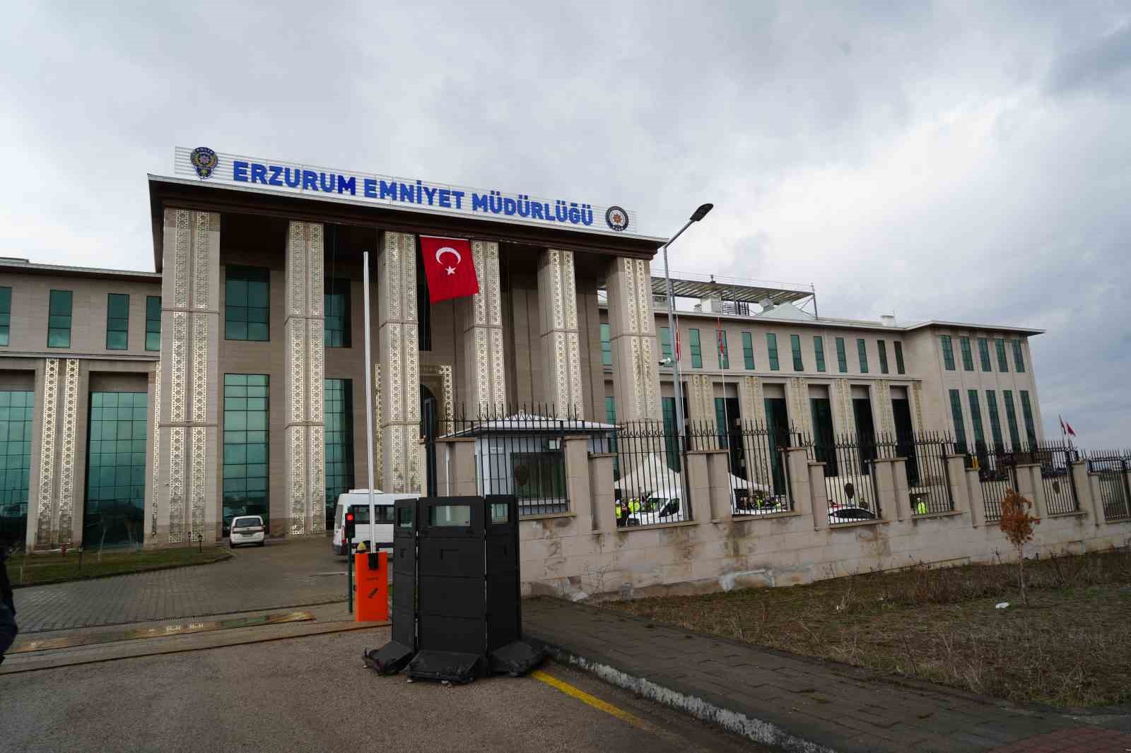 Tuncay Sonel’in polisteki sorgusu sürüyor
