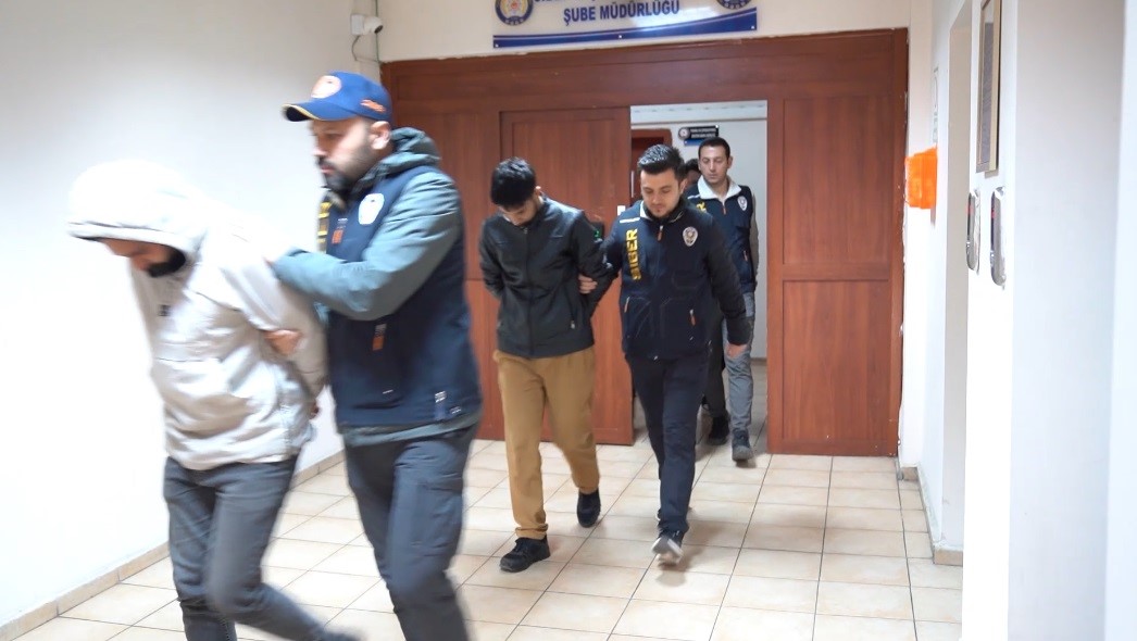 Tunceli merkezli sahte kripto operasyonu: 8 kişi tutuklandı
