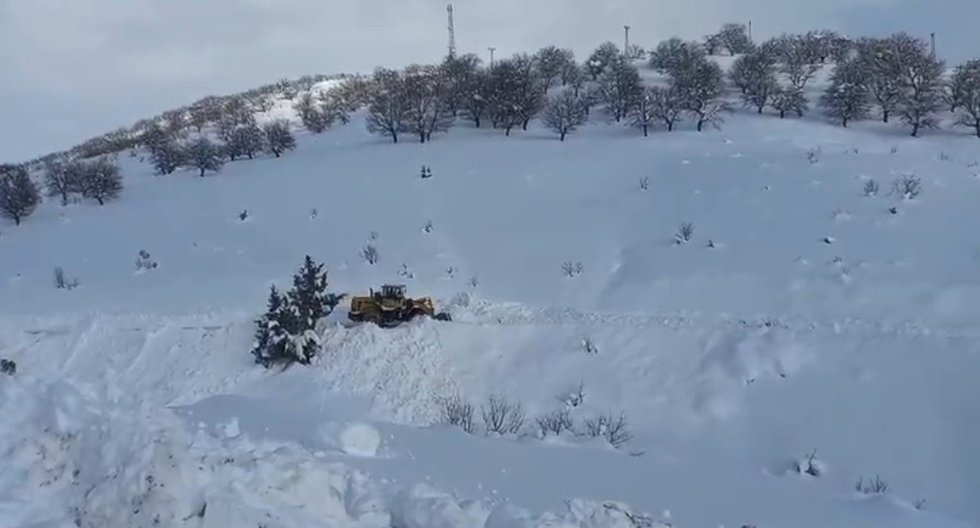 Tunceli’de 267 köy yolu ulaşıma açıldı
